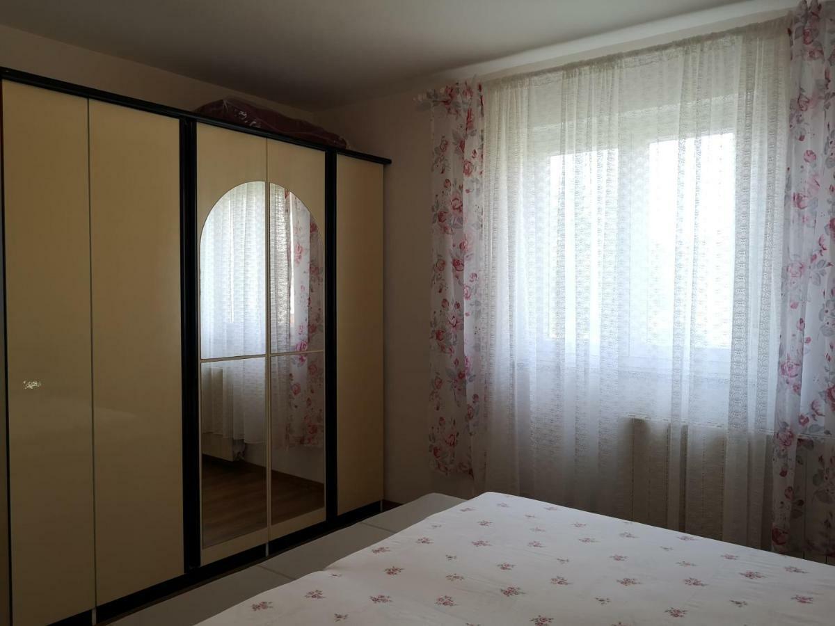 Apartments Nikola クルク エクステリア 写真